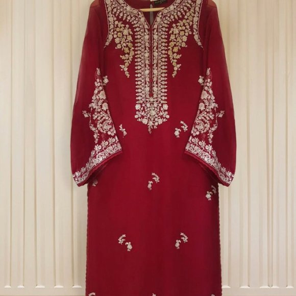 Agha Noor Original Two Piece Pure Chiffon Heavily Embroidered Shirt & Dupatta - Picture 3 of 6